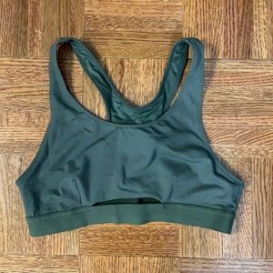 Alo Yoga Sports Bra Size M